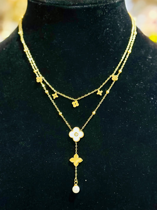 Gold Quatrefoil Y-Necklace
